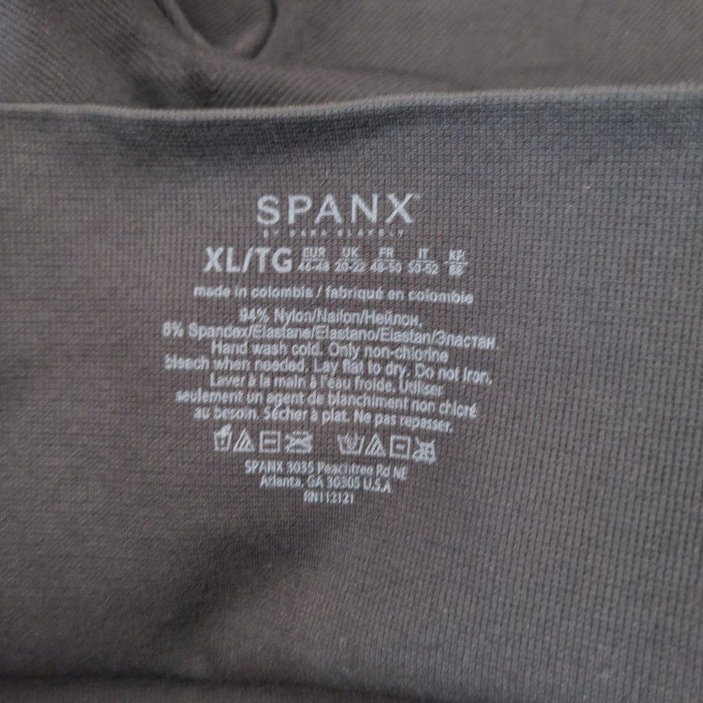 Spanx compression black leggings Size XL - Picture 5 of 5